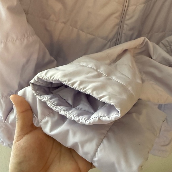 The North Face Women's Light Purple Puffer Jacket - Picture 5 of 9